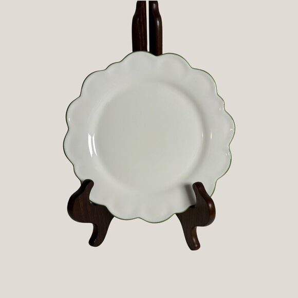 *One AERIN x Williams Sonoma Scalloped Rim Salad Plate - Picture 1 of 3